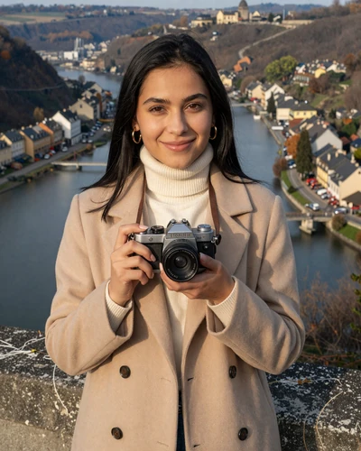 Luxembourg woman Camille on the Chemin de la Corniche overlooking the Alzette Valley