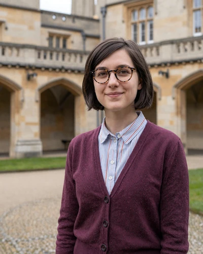 British woman Eleanor in an Oxford University courtyard
